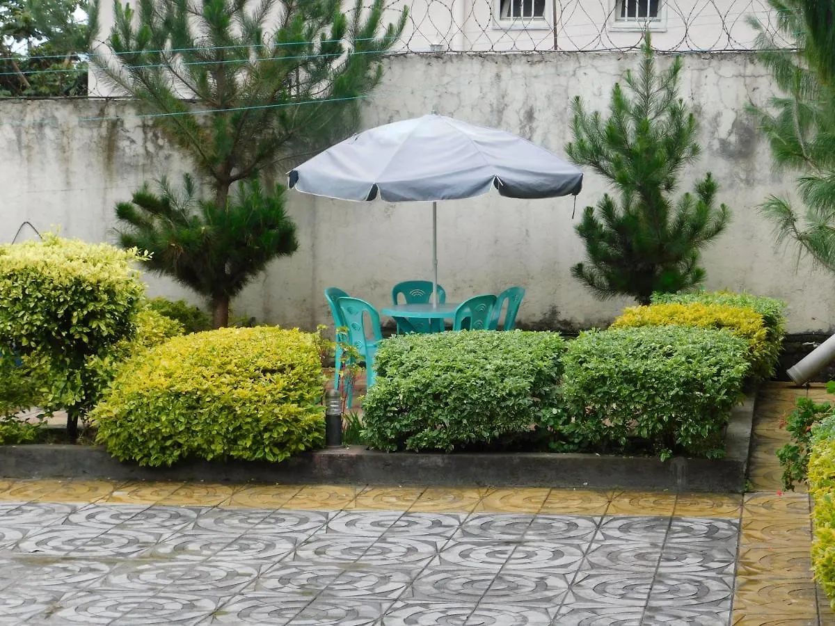 Avi Pension Addis-Abeba